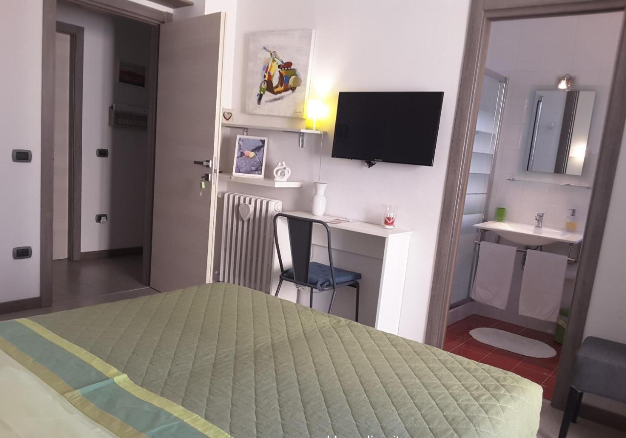 B&B Carolina Napoli-Vomero المظهر الخارجي الصورة