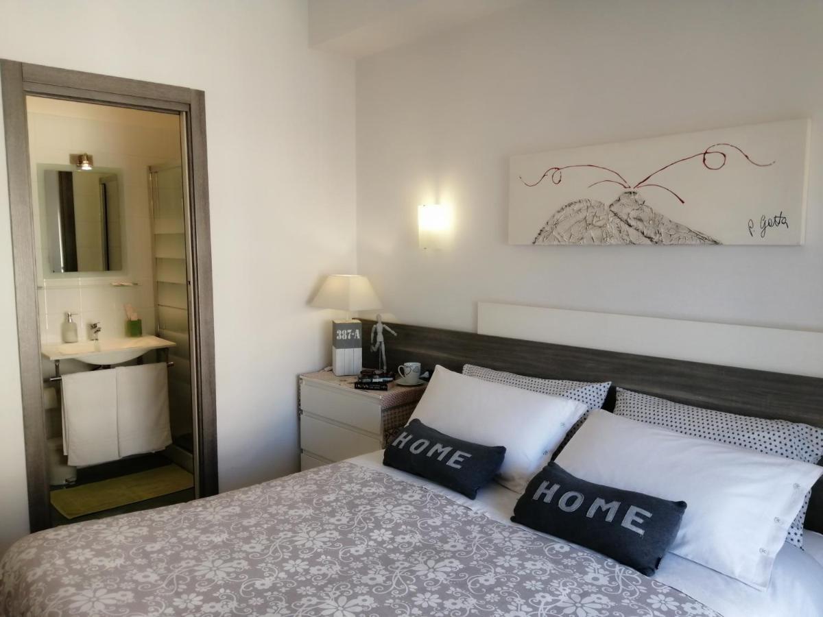 B&B Carolina Napoli-Vomero المظهر الخارجي الصورة